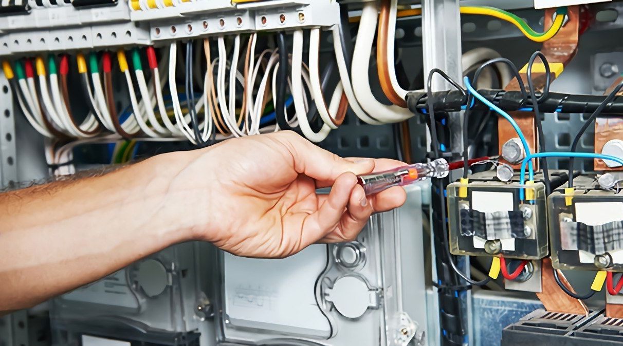 Hvilke elektriske problemer beskytter forsikringen imod?